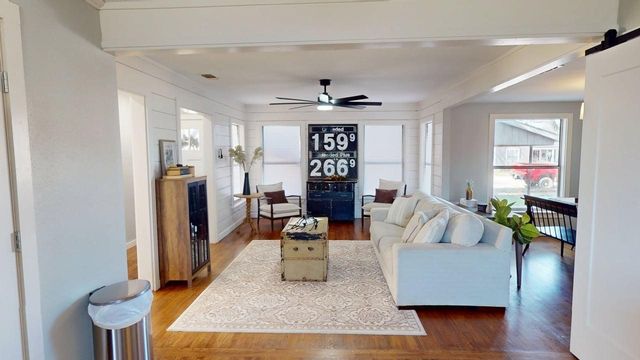 611 Poplar, Brady, TX 76825