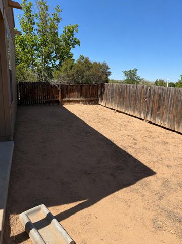 1612 Patti Place NE, Rio Rancho, NM 87144