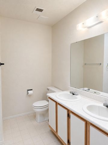 1612 Patti Place NE, Rio Rancho, NM 87144