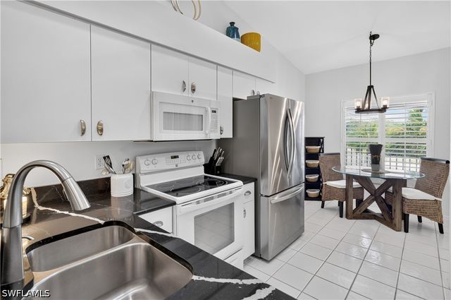 9300 Highland Woods BLVD 3307, Bonita Springs, FL 34135