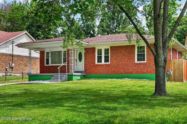 6903 Triangle Dr, Louisville, KY 40214