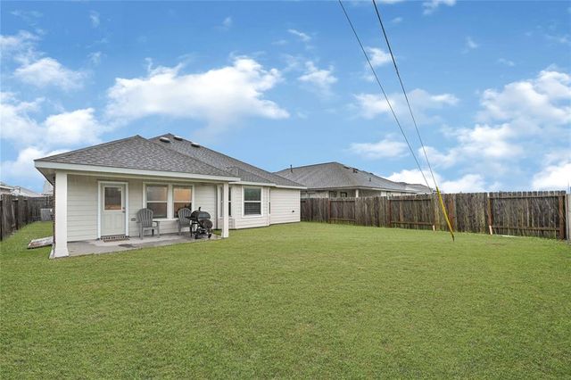 502 Ridgewood Terrace Drive, La Marque, TX 77568