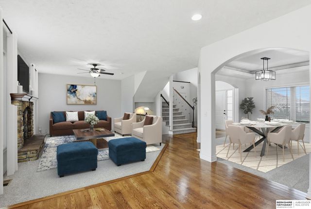 12411 Osprey Lane, Papillion, NE 68046