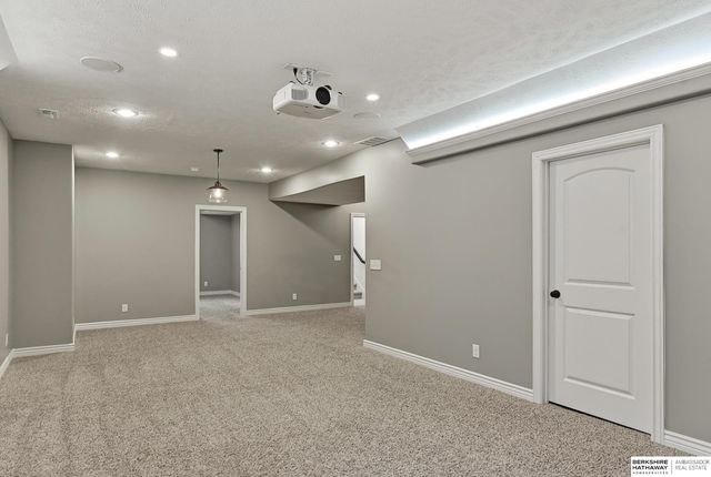 12411 Osprey Lane, Papillion, NE 68046