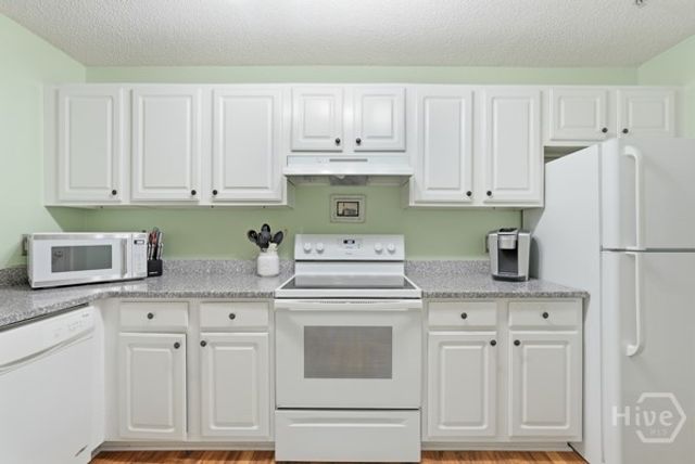 3307 Walden Park Drive, Savannah, GA 31410