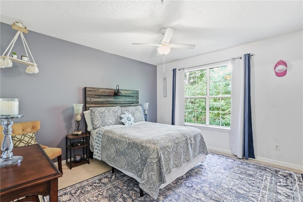 Image 21 of property listing at 3307 Walden Park Drive, Savannah, GA 31410