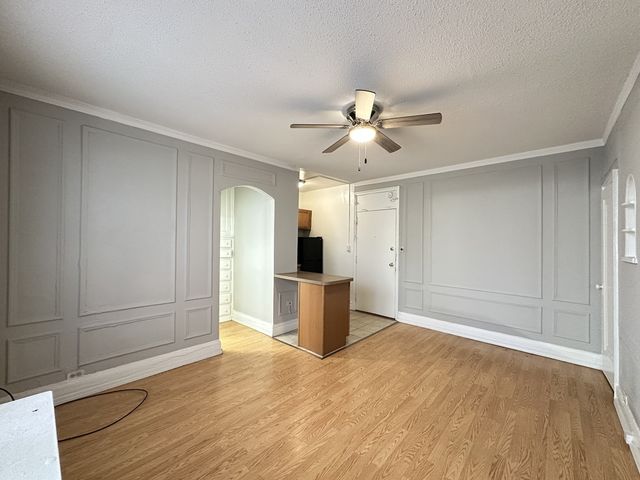 434 W Wellington Avenue 208, Chicago, IL 60657