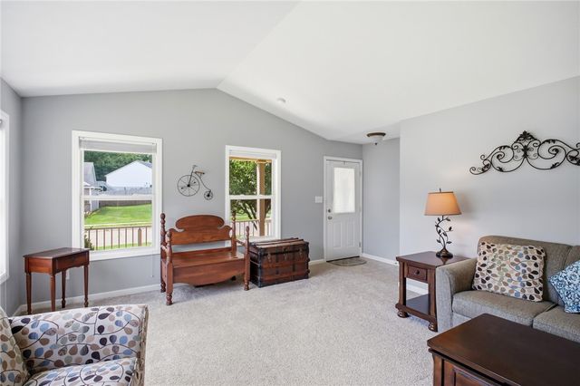 1742 Northpoint Road, Springfield, OH 45503
