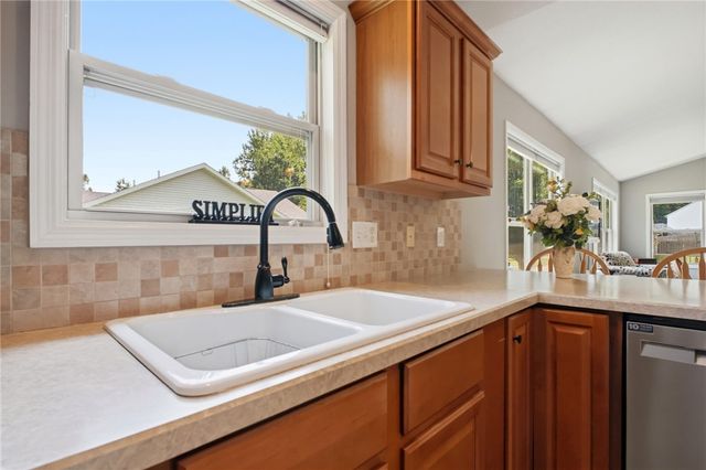 1742 Northpoint Road, Springfield, OH 45503