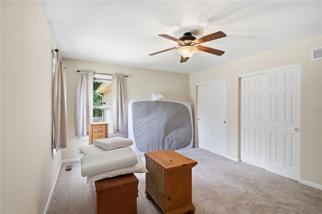 1742 Northpoint Road, Springfield, OH 45503