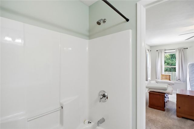1742 Northpoint Road, Springfield, OH 45503