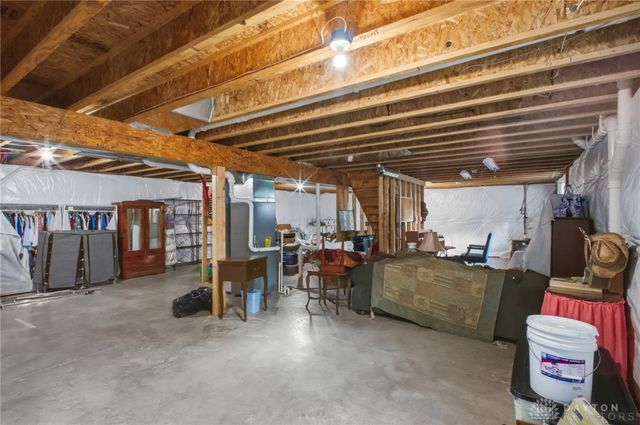 1742 Northpoint Road, Springfield, OH 45503