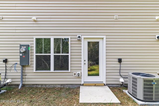 132 Buckhorn Avenue, Holly Ridge, NC 28445