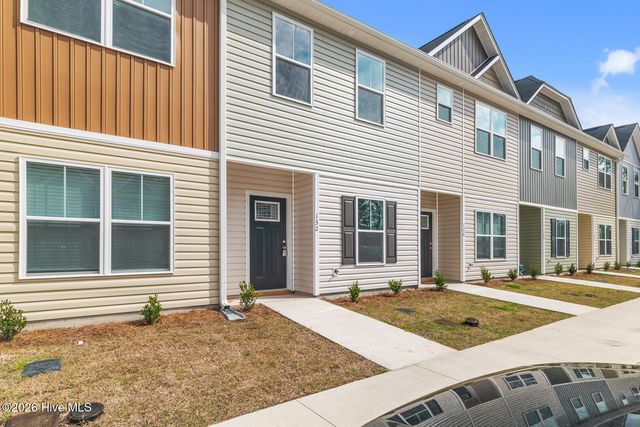 132 Buckhorn Avenue, Holly Ridge, NC 28445