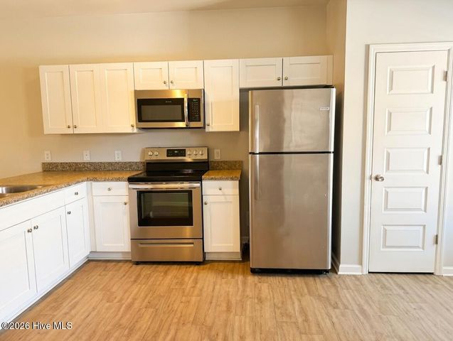 132 Buckhorn Avenue, Holly Ridge, NC 28445