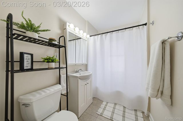 405 N Altadena Avenue, Royal Oak, MI 48067