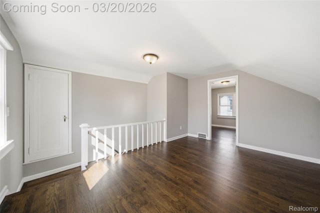 405 N Altadena Avenue, Royal Oak, MI 48067