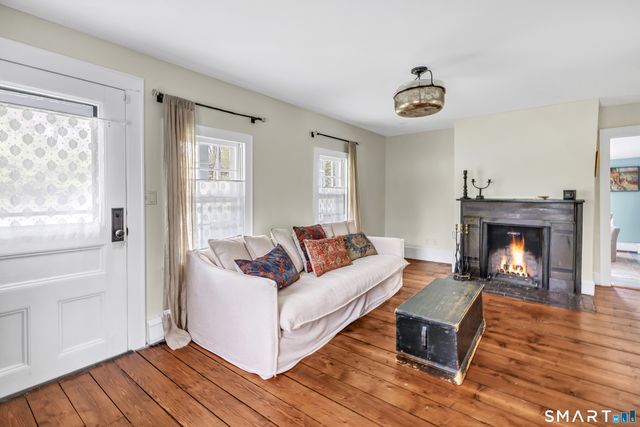 108 North Stamford Road, Stamford, CT 06903