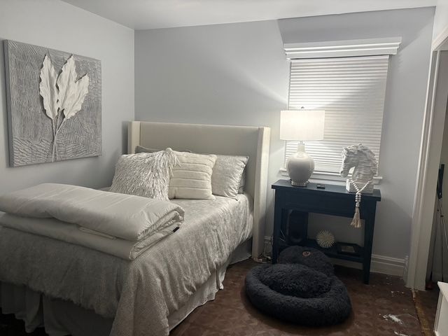 1057 Carpenter Court, Elk Grove Village, IL 60007