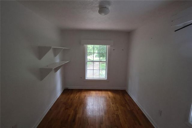 352 Price Road, Carrollton, GA 30116