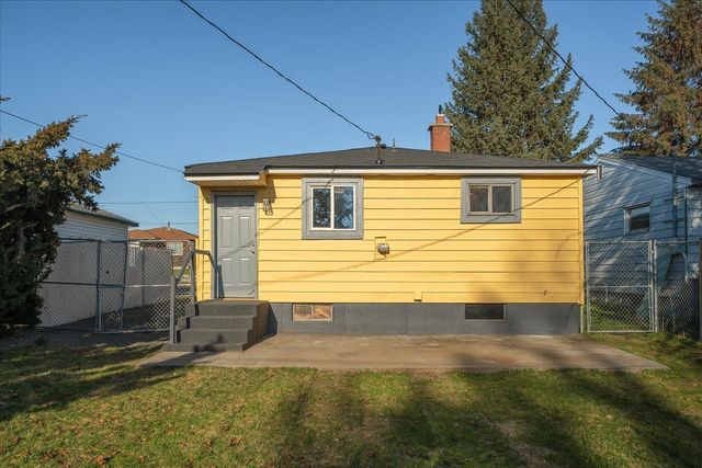 1524 E Walton Ave, Spokane, WA 99207