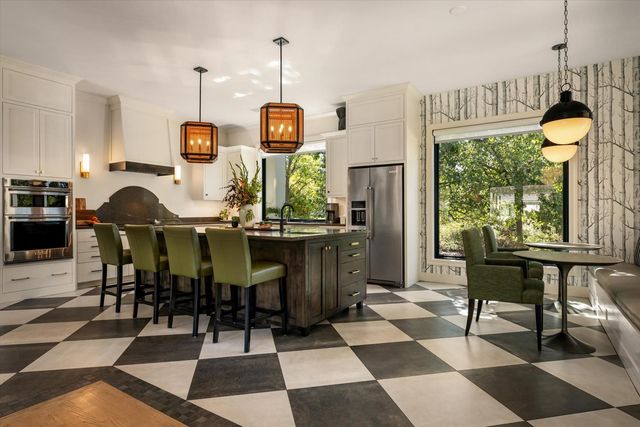 6745 Estates Ct, Auburn, CA 95602