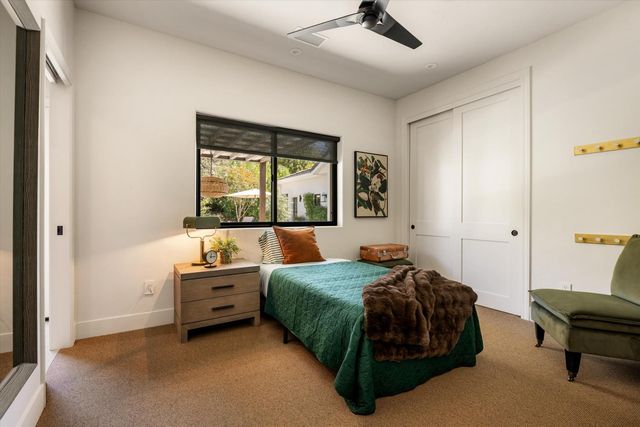 6745 Estates Ct, Auburn, CA 95602