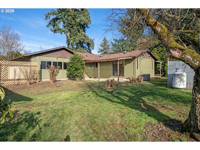 27366 4TH St, Junction City, OR 97448