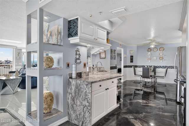 925 N Highway A1a 305, Indialantic, FL 32903