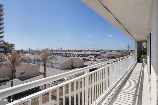 925 N Highway A1a 305, Indialantic, FL 32903