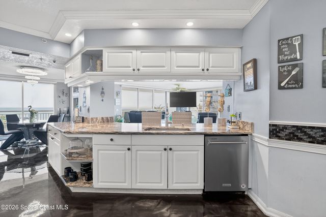 925 N Highway A1a 305, Indialantic, FL 32903