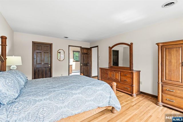 86 S Colonial Drive, Harrington Park, NJ 07640
