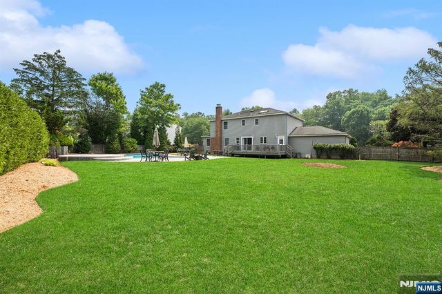 86 S Colonial Drive, Harrington Park, NJ 07640