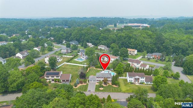 86 S Colonial Drive, Harrington Park, NJ 07640