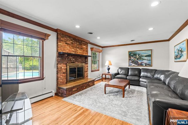 86 S Colonial Drive, Harrington Park, NJ 07640