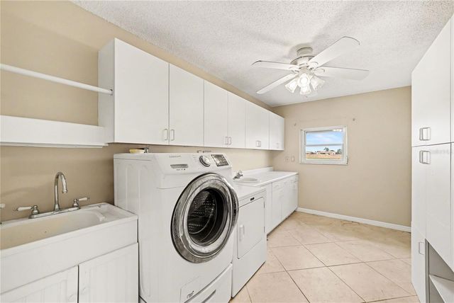 1806 EL RANCHO DRIVE, Sun City Center, FL 33573