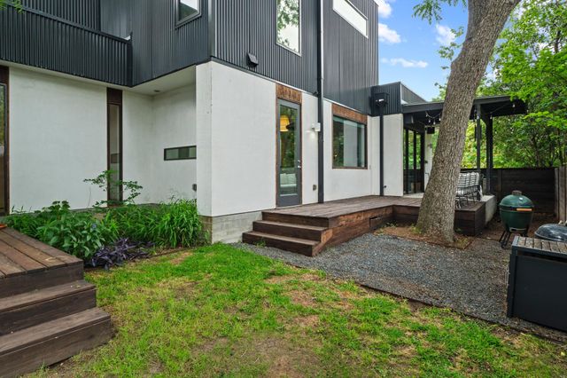 900 Karen Ave A, Austin, TX 78757