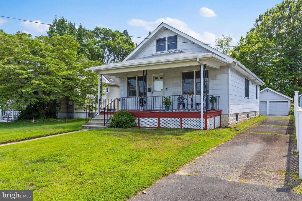 1853 W MCGALLIARD AVE, Hamilton, NJ 08610