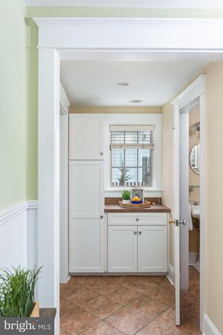 600 HAYDOCK LN, Haverford, PA 19041