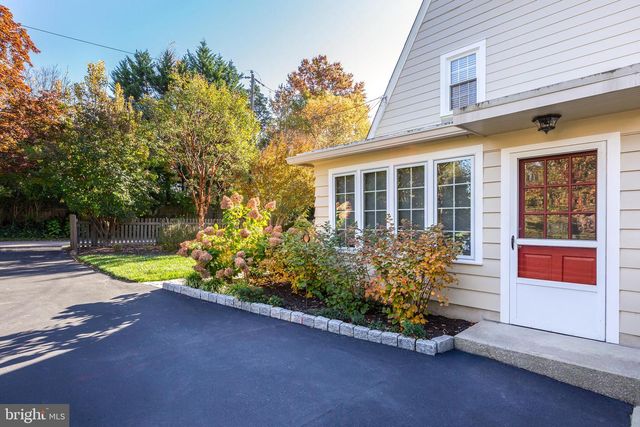 600 HAYDOCK LN, Haverford, PA 19041