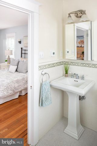 600 HAYDOCK LN, Haverford, PA 19041