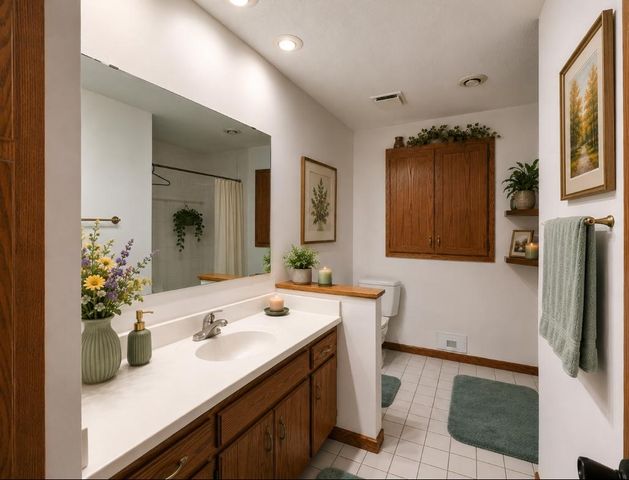 8213 Pleasant View Court, Mounds View, MN 55112