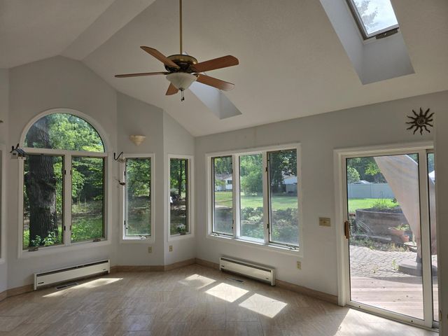 8213 Pleasant View Court, Mounds View, MN 55112