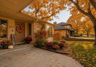 8213 Pleasant View Court, Mounds View, MN 55112
