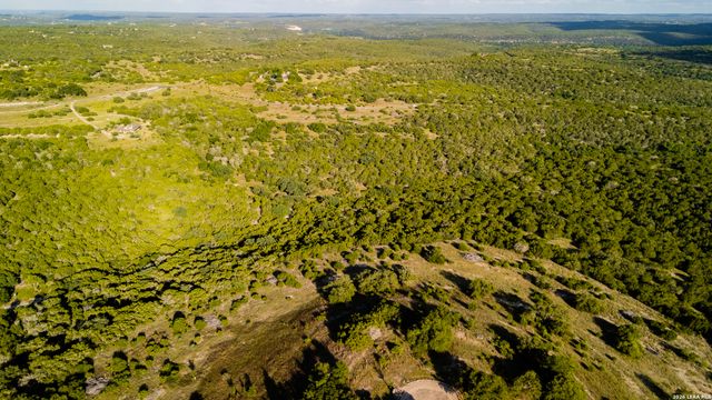 189 Camp Fire TRL W, Hunt, TX 78024