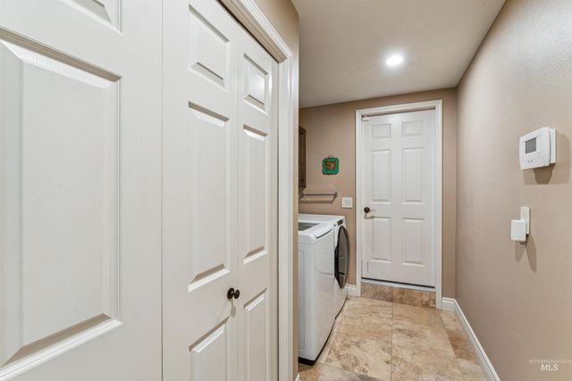 719 Parkside Way, Nampa, ID 83686
