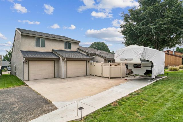 719 Parkside Way, Nampa, ID 83686
