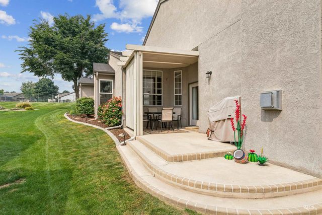 719 Parkside Way, Nampa, ID 83686