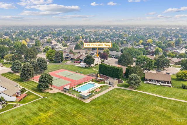 719 Parkside Way, Nampa, ID 83686