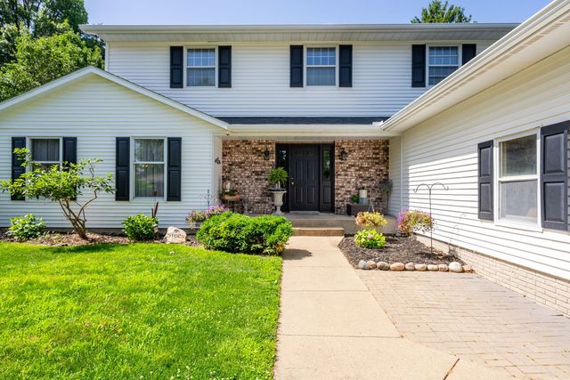 1139 BROOKVIEW Drive, De Witt, IA 52742